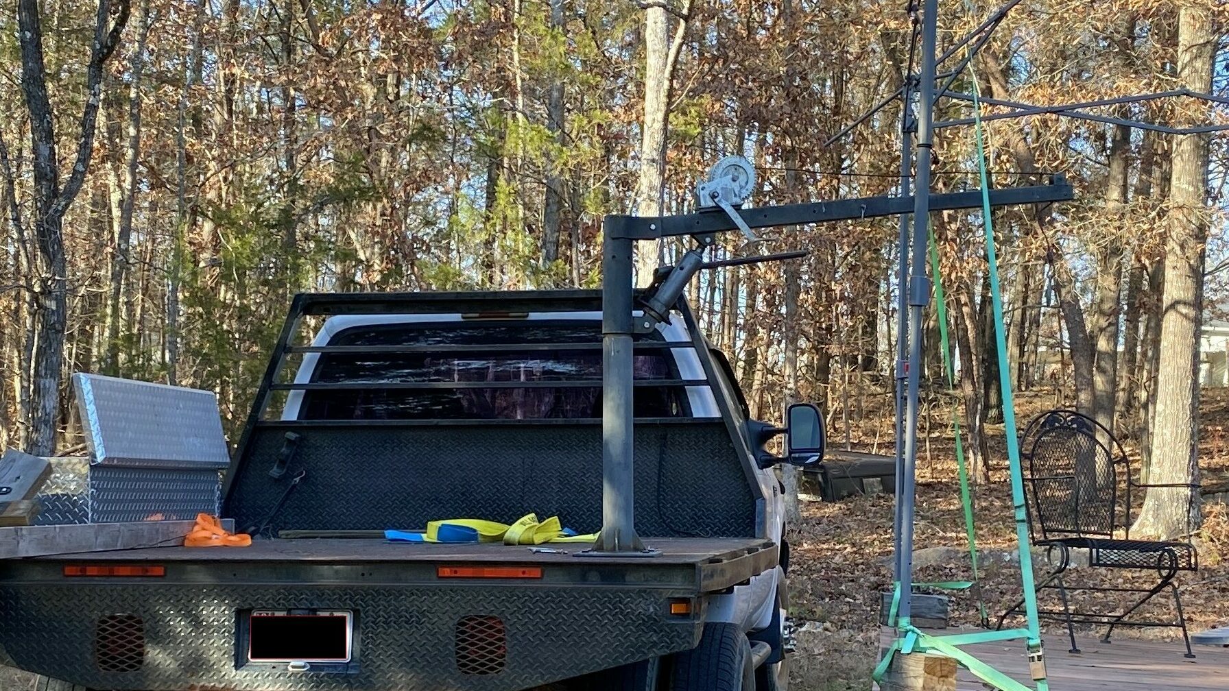 Truck crane for loading and unloading the truck.