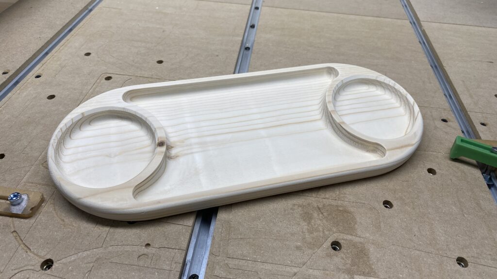 Pine chips and salsa tray